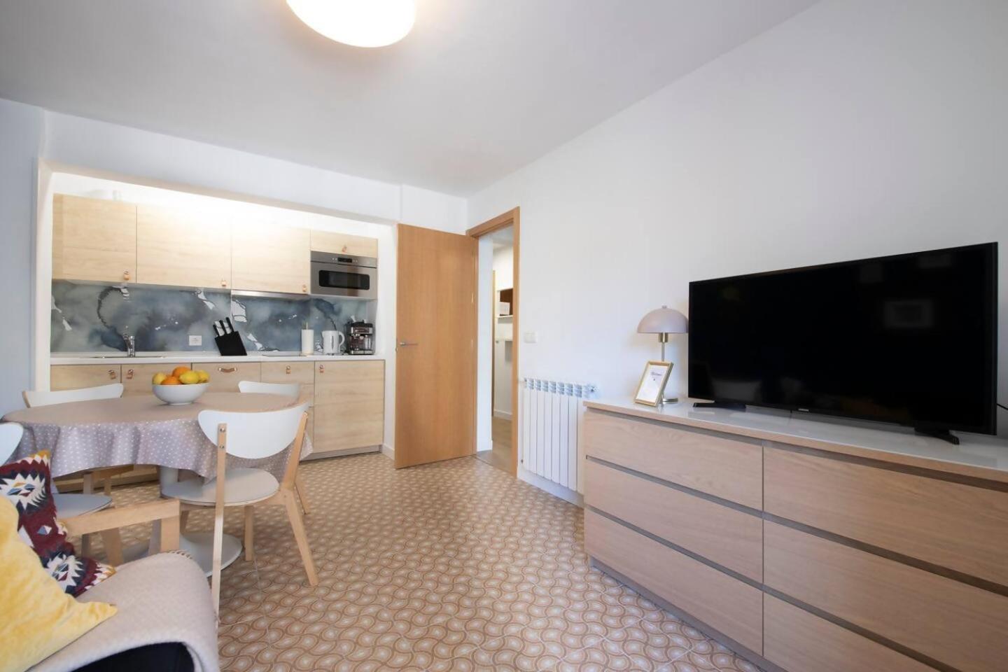 Acogedor Apartamento A 10 Minutos De La Ciudad Rentería エクステリア 写真
